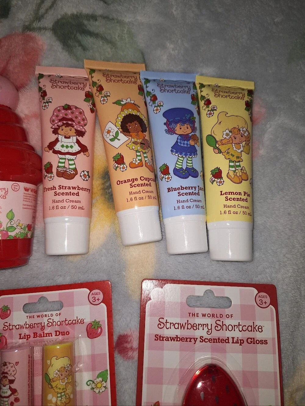 Strawberry Shortcake  Lip & Body Care Gift Set